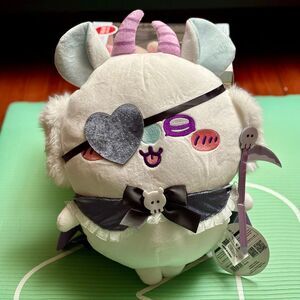 NWT Chiikawa Momo Devil Halloween ver 14” plushie